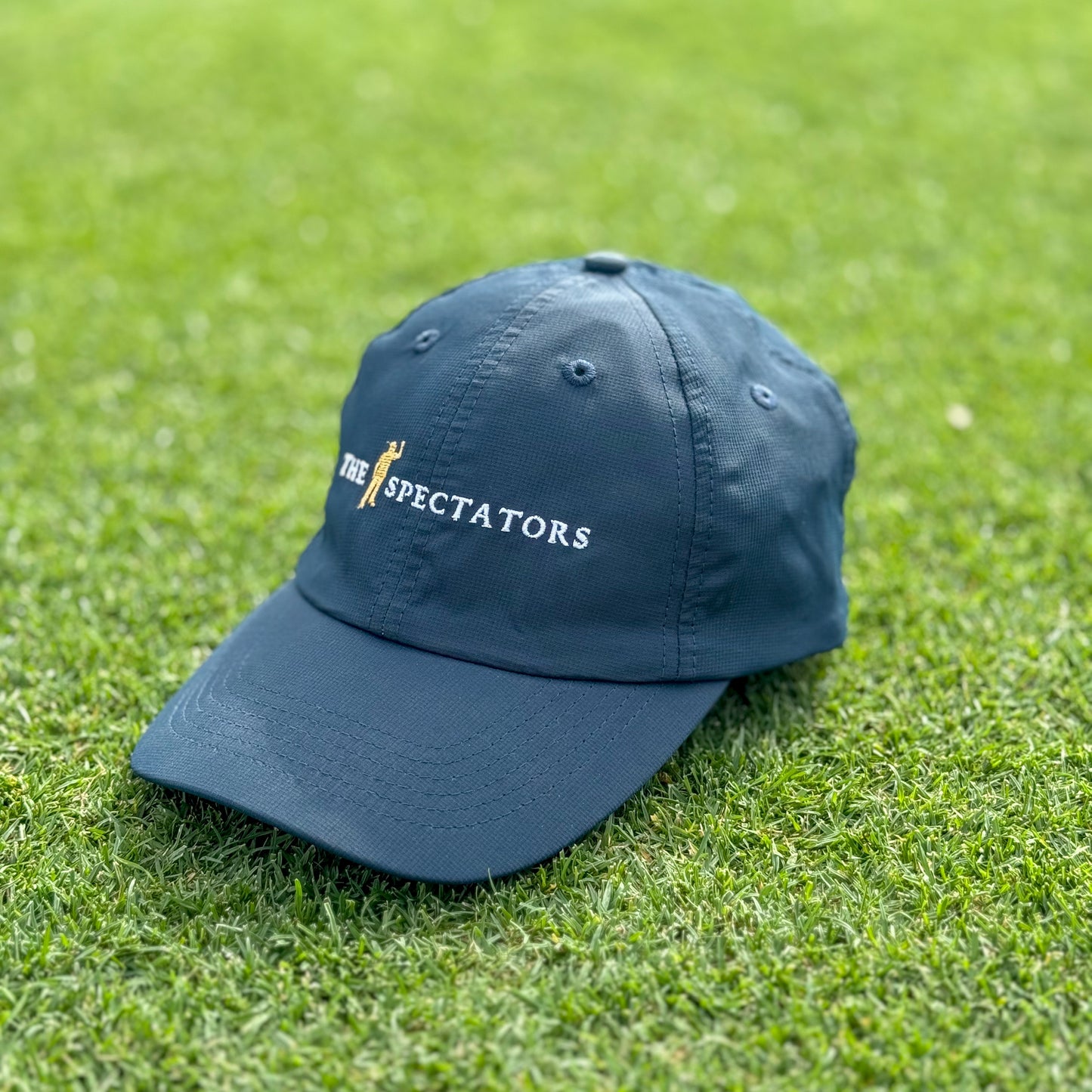 The Spectators, Performance Hat